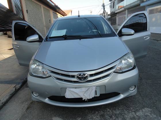 TOYOTA ETIOS 1.5 X SEDAN 16V FLEX 4P MANUAL TOYOTA ETIOS 1.5 X SEDAN 16V FLEX 4P MANUAL